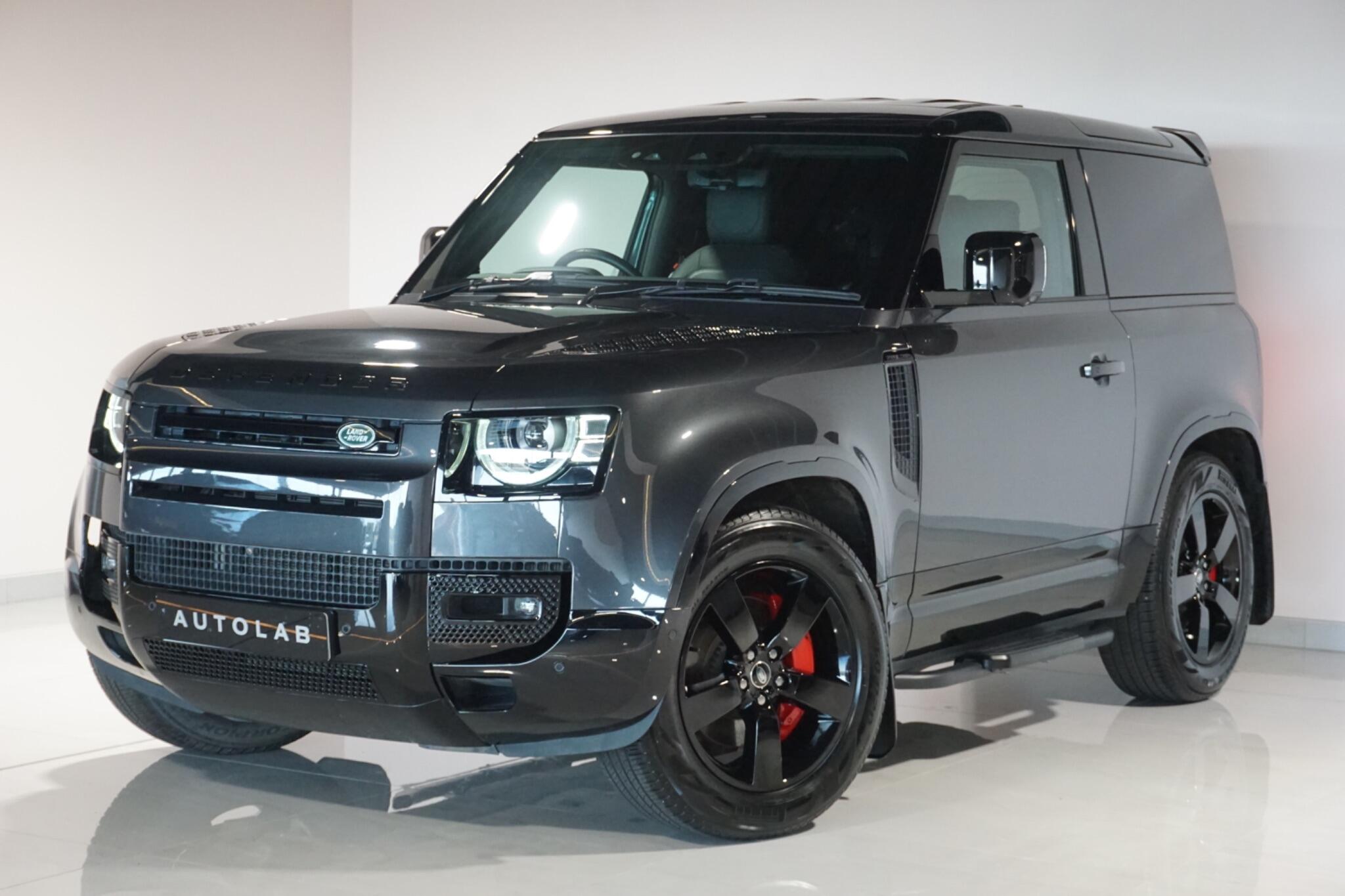 Land Rover Defender 90 3.0 D300 MHEV X-Dynamic HSE Hard Top SUV 3dr Diesel Auto 4WD SWB Euro 6 (s/s) (300 ps)